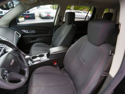 Used 2015 GMC Terrain SLE FWD image 5