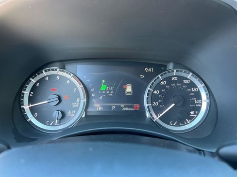 Used 2024 Toyota Highlander XSE image 26