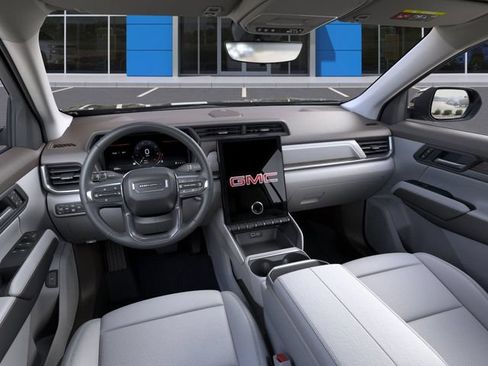 New 2026 GMC Terrain Denali w/ LPO, Floor Liner Package AWD/4WD image 17