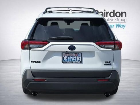 Used 2023 Toyota RAV4 XLE w/ Convenience Package AWD/4WD image 6