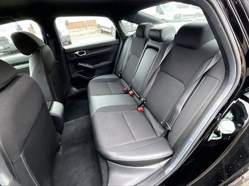 Used 2025 Honda Civic Sport image 24