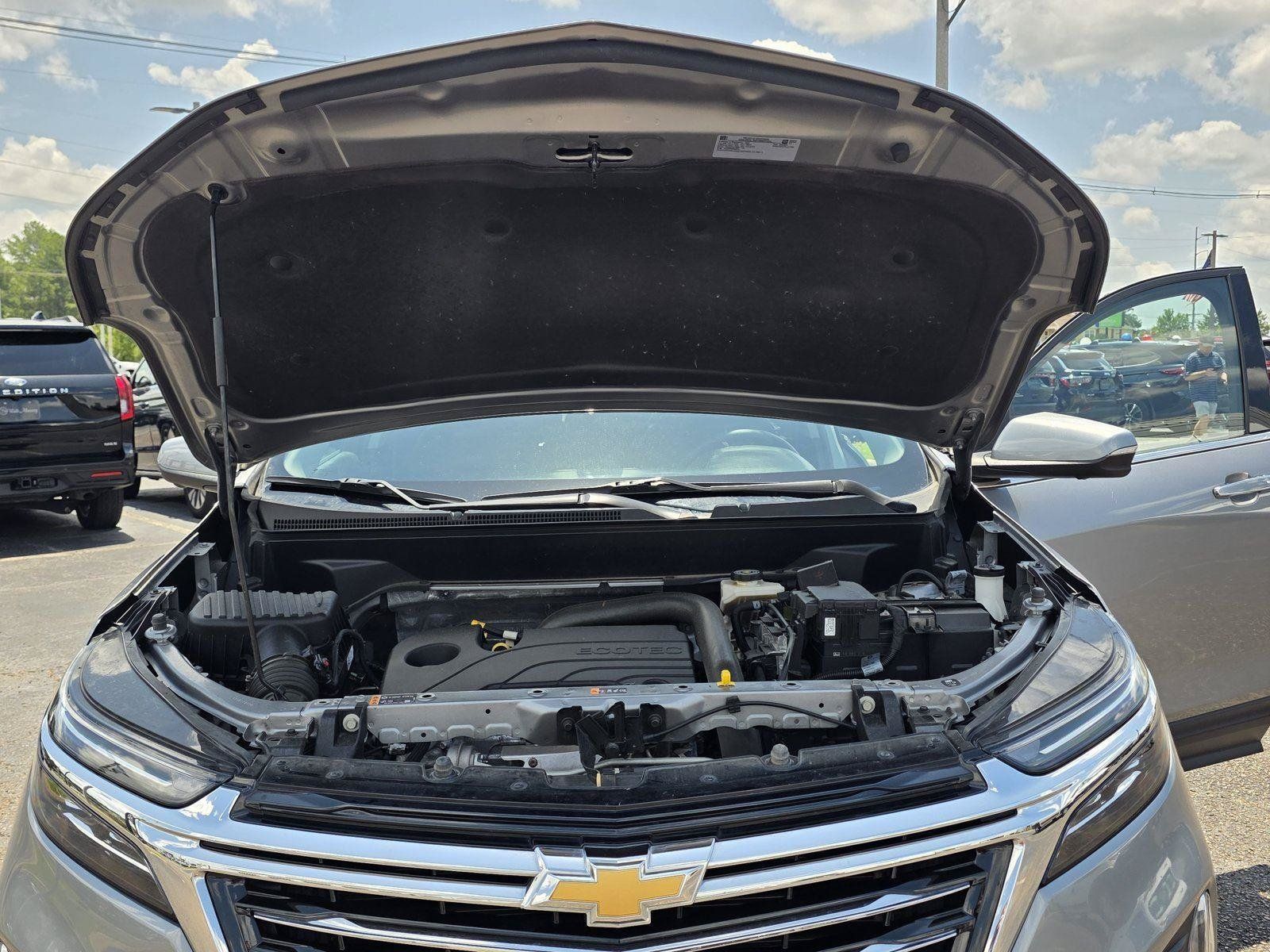 Used 2023 Chevrolet Equinox Premier AWD/4WD image 31
