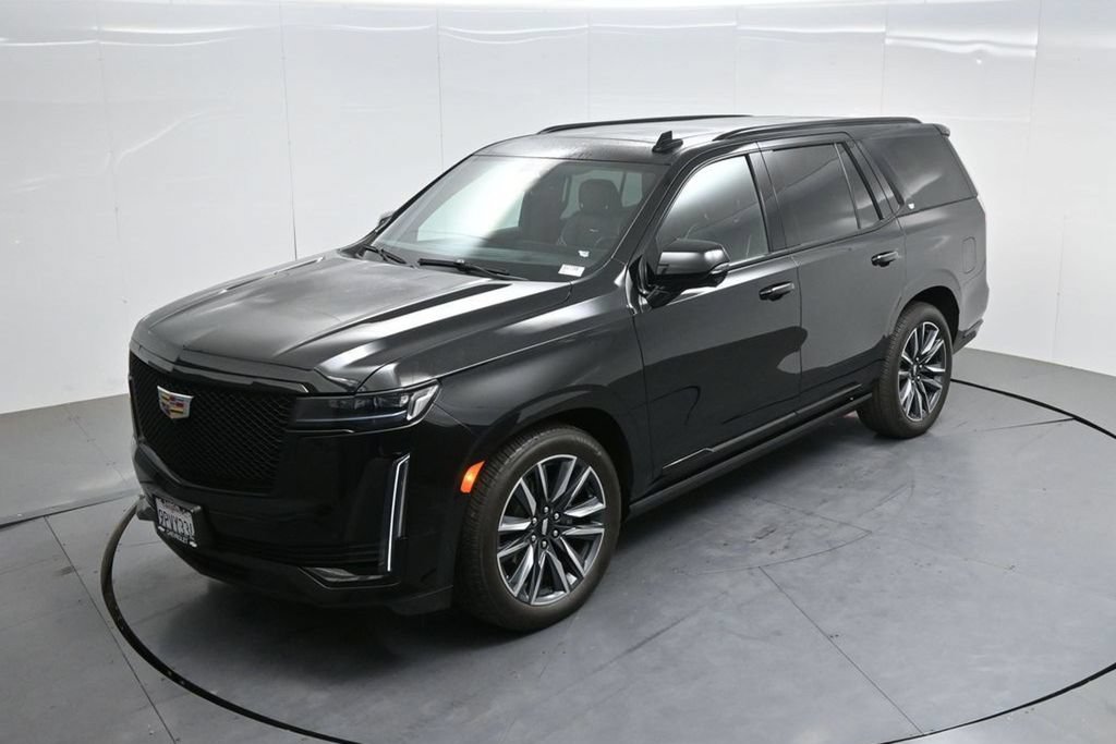 Used 2024 Cadillac Escalade Sport w/ Touring Package AWD/4WD image 9