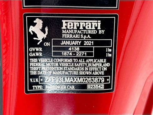 Certified 2021 Ferrari F8 Tributo image 28