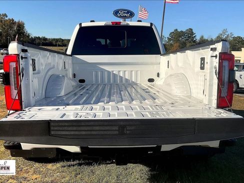 New 2025 Ford F350 Platinum w/ Platinum Plus Package image 19