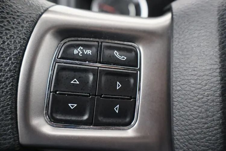 Used 2022 RAM 1500 Classic SLT w/ Electronics Group AWD/4WD image 25