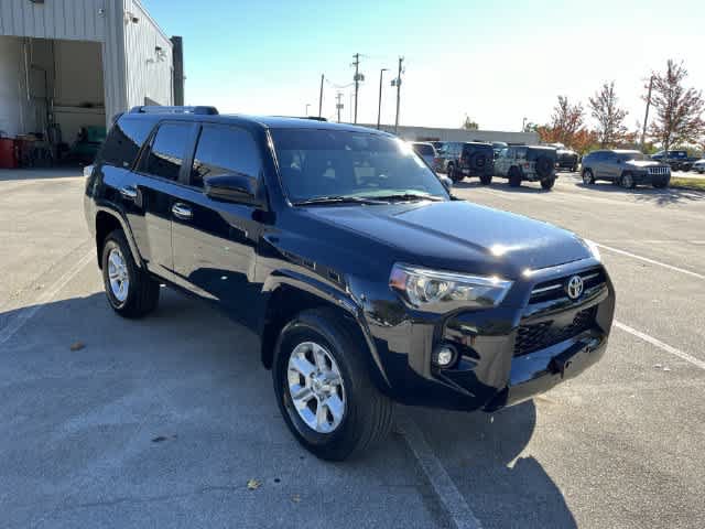 Used 2021 Toyota 4Runner SR5 AWD/4WD image 2