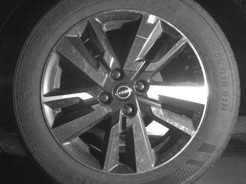 Used 2025 Nissan Versa SV image 14