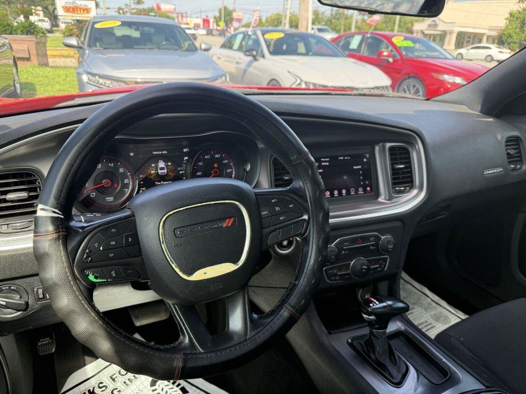 Used 2019 Dodge Charger SXT w/ Plus Group RWD image 14
