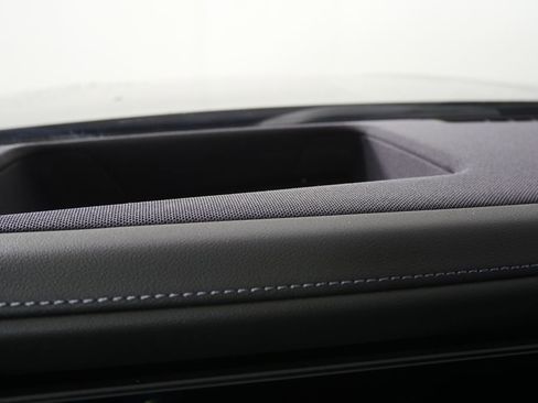 Certified 2024 BMW 740i xDrive image 23