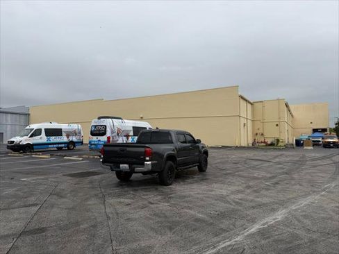 Used 2019 Toyota Tacoma SR5 image 5