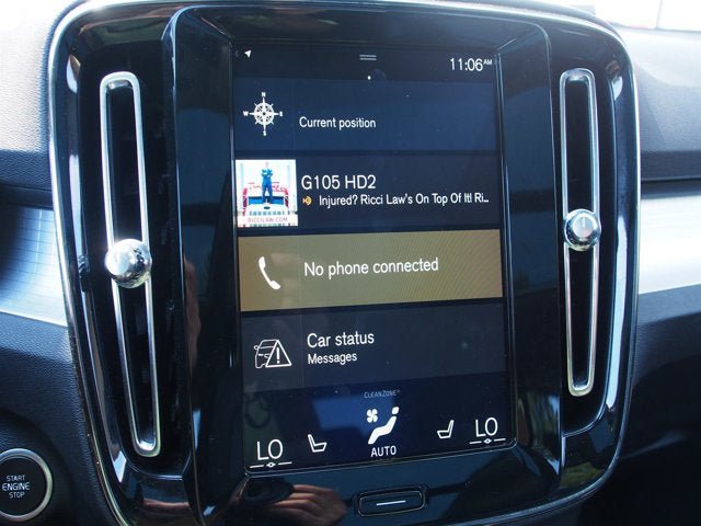 Used 2019 Volvo XC40 T5 Momentum AWD/4WD image 27