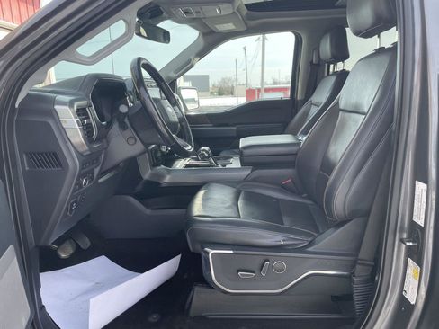 Used 2022 Ford F150 Lariat w/ Equipment Group 502A High AWD/4WD image 13
