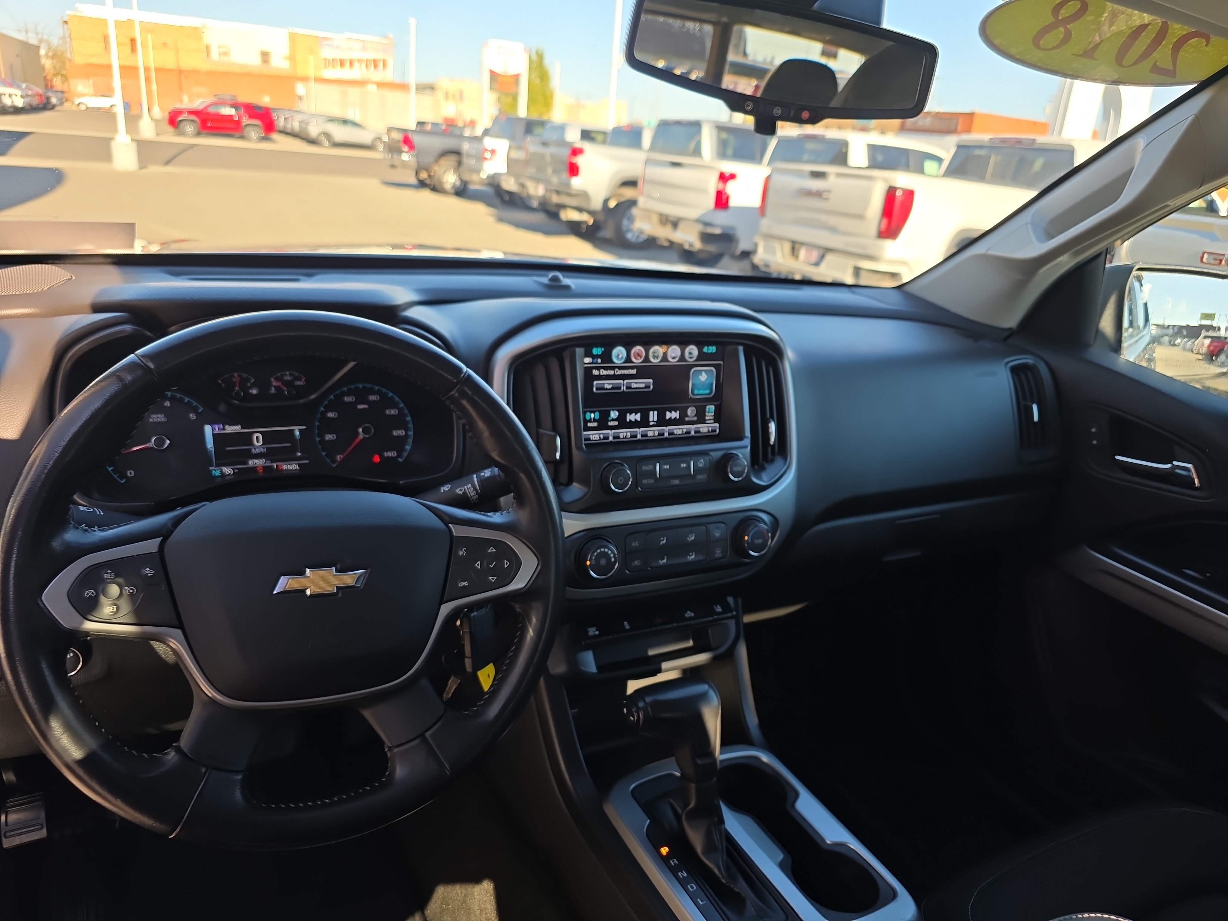 Used 2018 Chevrolet Colorado LT w/ LT Convenience Package AWD/4WD image 3