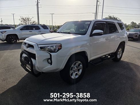 Used 2018 Toyota 4Runner SR5 Premium AWD/4WD image 10