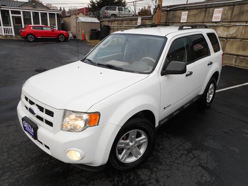 Used 2009 Ford Escape 4WD Hybrid image 4
