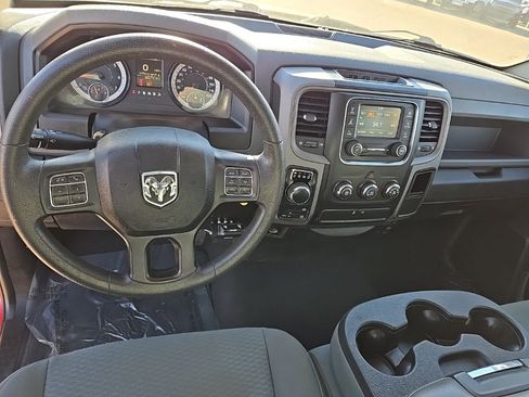 Used 2019 RAM 1500 Express image 44