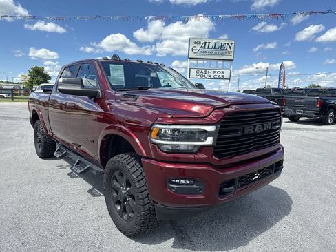 Used 2022 RAM 2500 Laramie w/ Night Edition AWD/4WD image 15