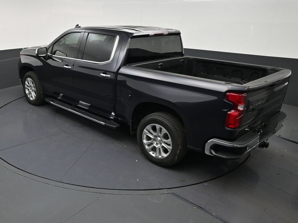 Used 2023 Chevrolet Silverado 1500 LTZ RWD image 13