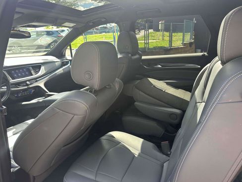 Used 2022 Buick Enclave Essence w/ Experience Buick Package image 11