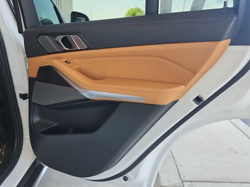 New 2026 BMW X5 sDrive40i w/ Premium Package RWD image 13