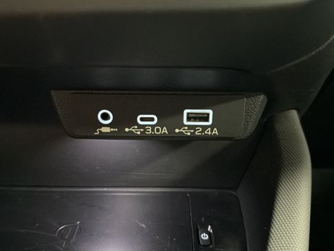 Certified 2025 Subaru Forester Limited w/ Popular Package #2 AWD/4WD image 28