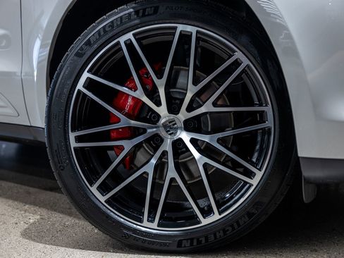 New 2026 Porsche Macan S image 20