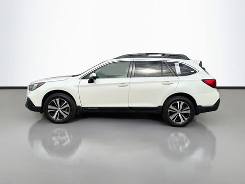 Used 2018 Subaru Outback 2.5i Limited image 6