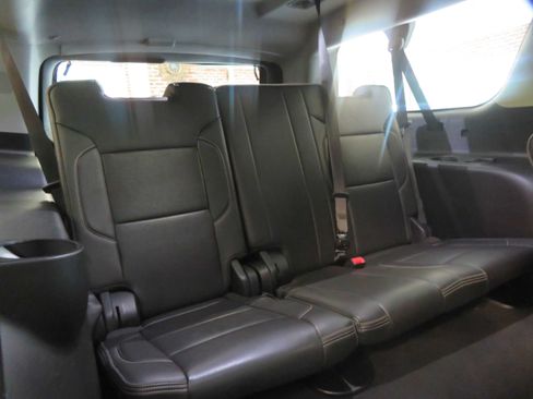 Used 2019 GMC Yukon XL Denali AWD/4WD image 25