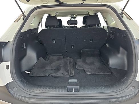 Used 2024 Kia Sportage LX FWD image 28