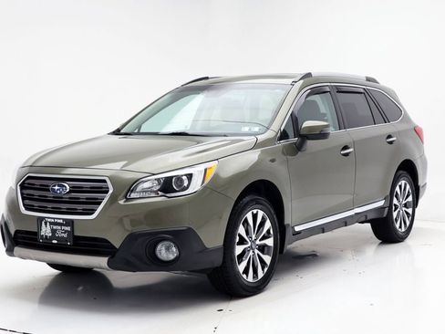 Used 2017 Subaru Outback 2.5i Touring w/ Popular Package #5A image 2