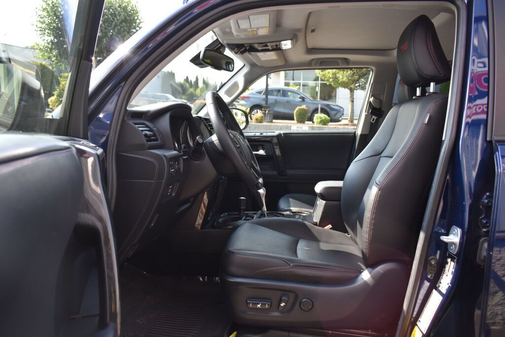 Certified 2021 Toyota 4Runner TRD Off-Road Premium w/ Moonroof Package AWD/4WD image 18