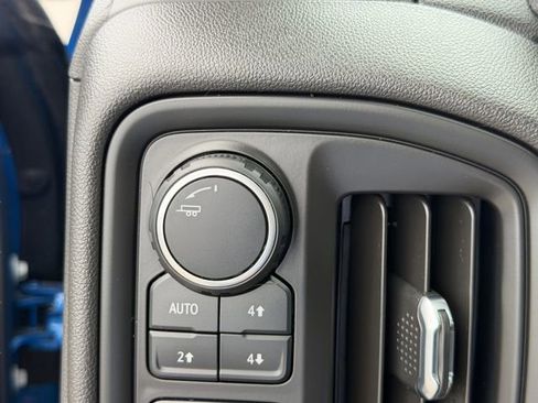 Certified 2023 Chevrolet Silverado 1500 Custom Trail Boss w/ LPO, Dark Essentials Package AWD/4WD image 27