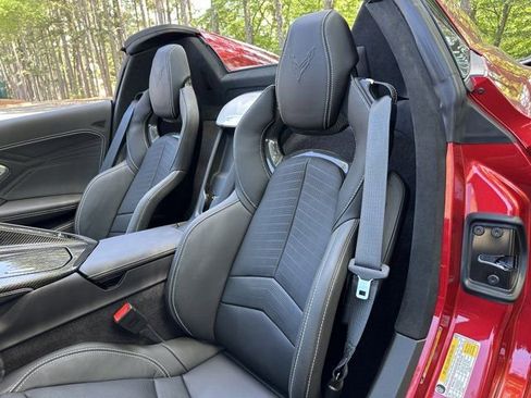 Used 2024 Chevrolet Corvette Z06 w/ Z07 Performance Package RWD image 22