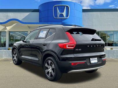 Used 2021 Volvo XC40 T5 Inscription