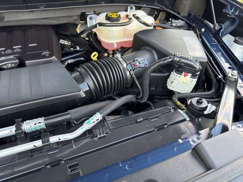 Used 2023 Chevrolet Silverado 1500 LT image 43