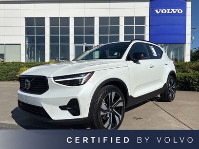 Certified 2024 Volvo XC40 B5 Plus w/ Climate Package