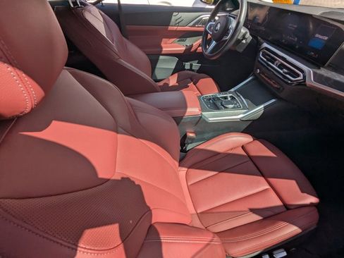 Used 2024 BMW 430i Convertible w/ M Sport Package image 19