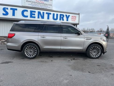 Used 2020 Lincoln Navigator L Reserve w/ Luxury Package AWD/4WD image 14