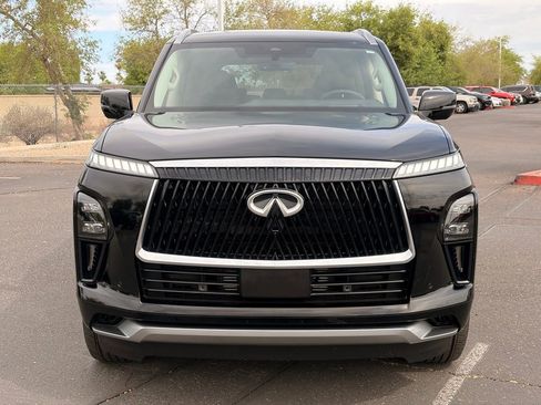 Certified 2026 INFINITI QX80 Luxe w/ Cargo Package RWD image 8