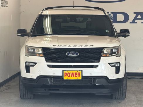 Used 2018 Ford Explorer Sport w/ Equipment Group 401A AWD/4WD image 8