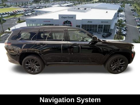 New 2026 Jeep Grand Cherokee L Limited AWD/4WD image 3