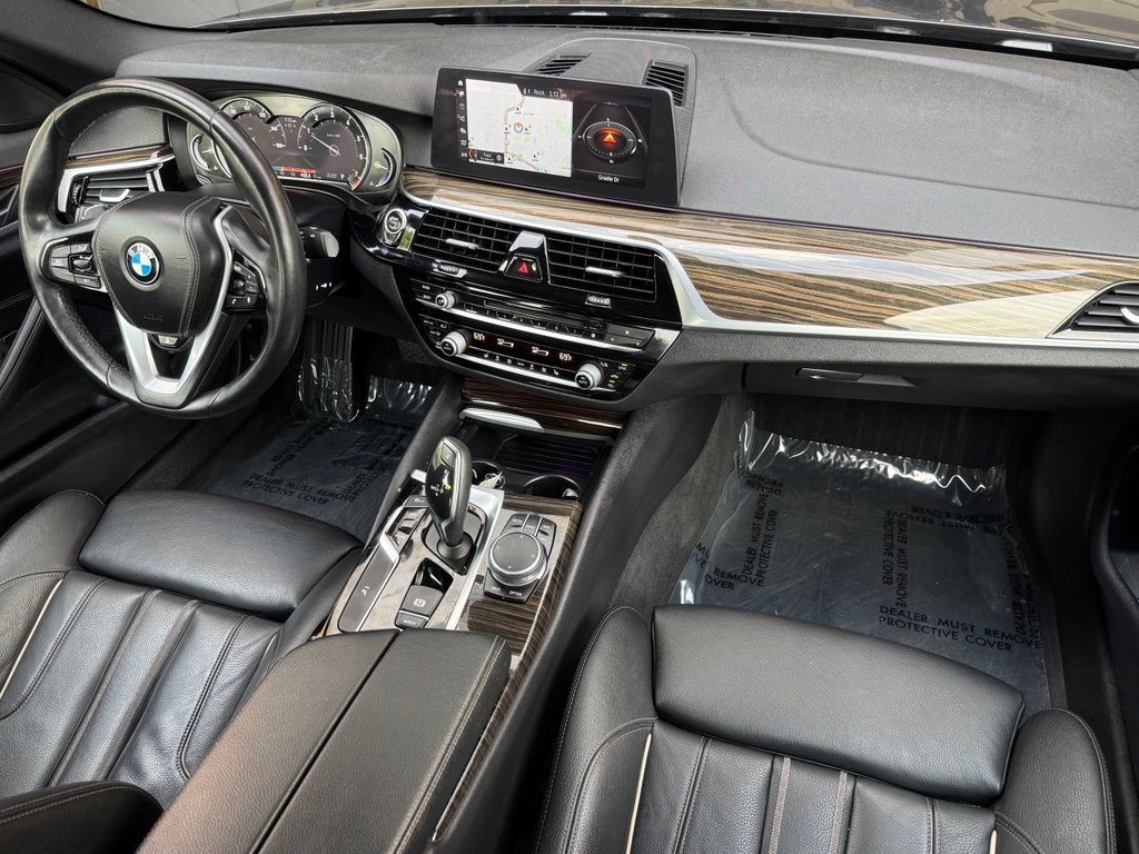 Used 2018 BMW 530i xDrive AWD/4WD image 29