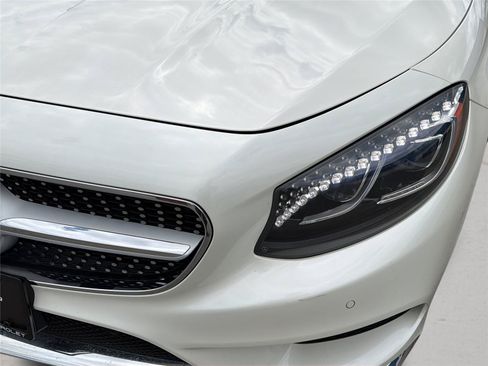 Used 2017 Mercedes-Benz S 550 Cabriolet image 34