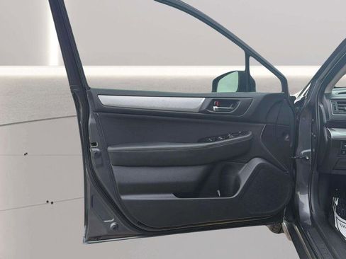 Used 2018 Subaru Legacy 2.5i Premium image 15