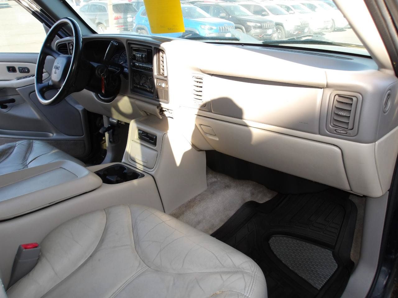 Used 2002 GMC Yukon XL SLT AWD/4WD image 14