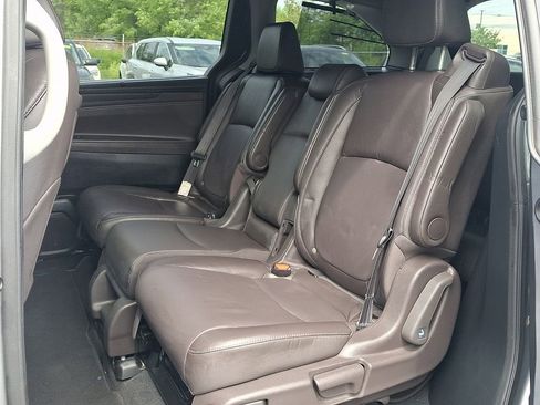 Used 2022 Honda Odyssey Touring image 12