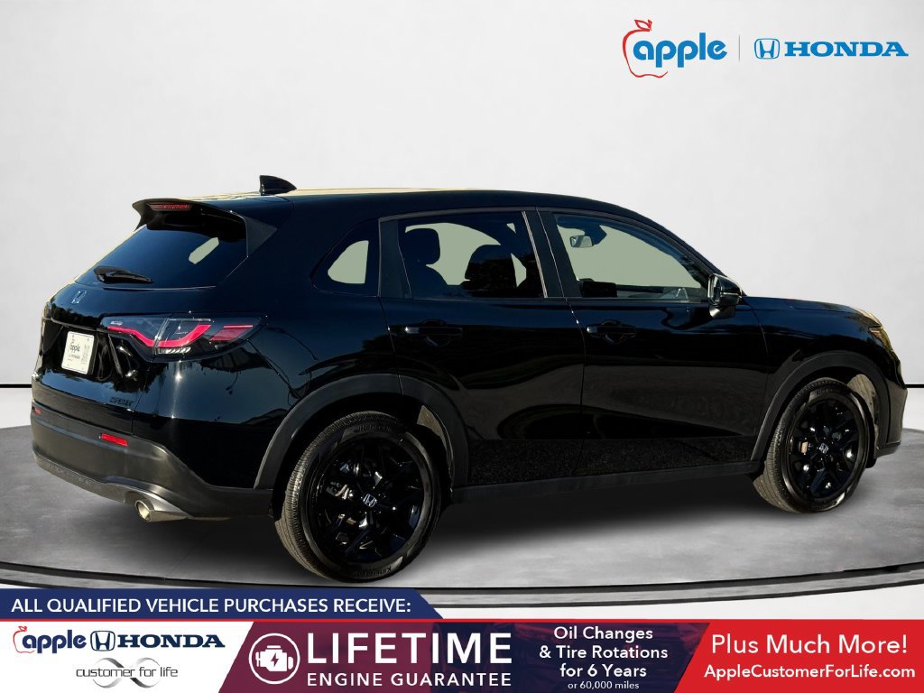 Used 2024 Honda HR-V Sport image 3