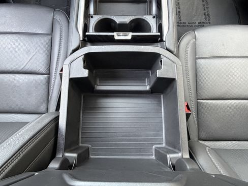 Used 2024 GMC Yukon XL Denali w/ Denali Reserve Package image 29