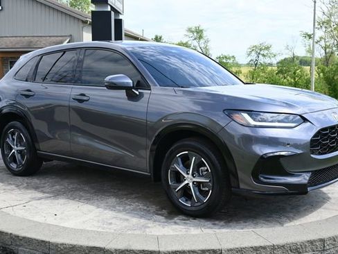 Used 2025 Honda HR-V EX-L image 3